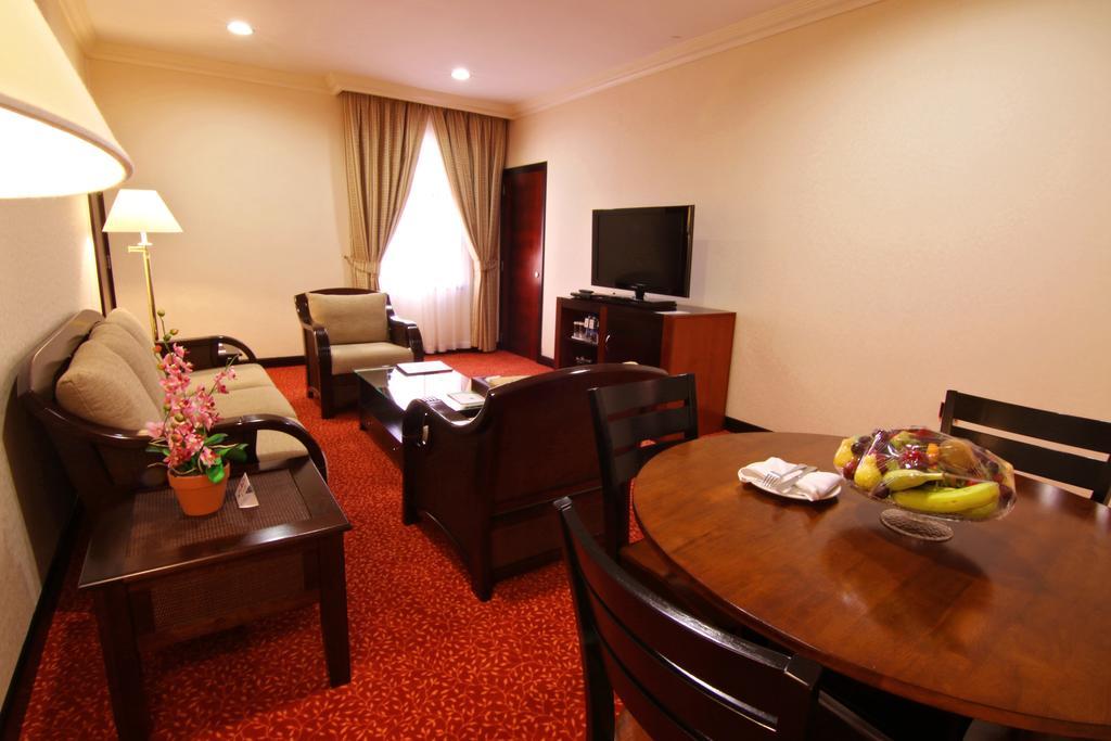 Majan Continental Hotel Μουσκάτ Εξωτερικό φωτογραφία
