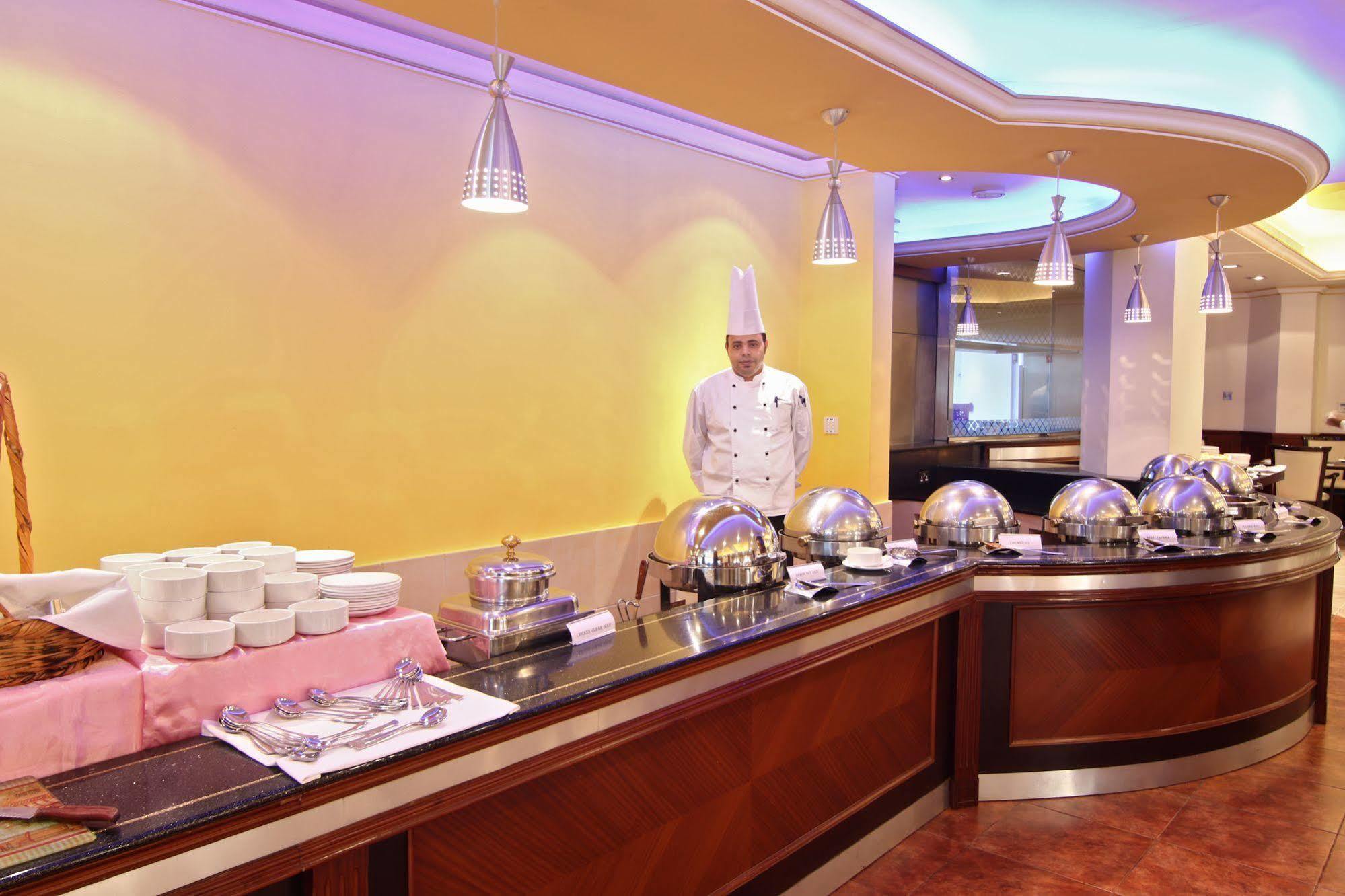 Majan Continental Hotel Μουσκάτ Εξωτερικό φωτογραφία